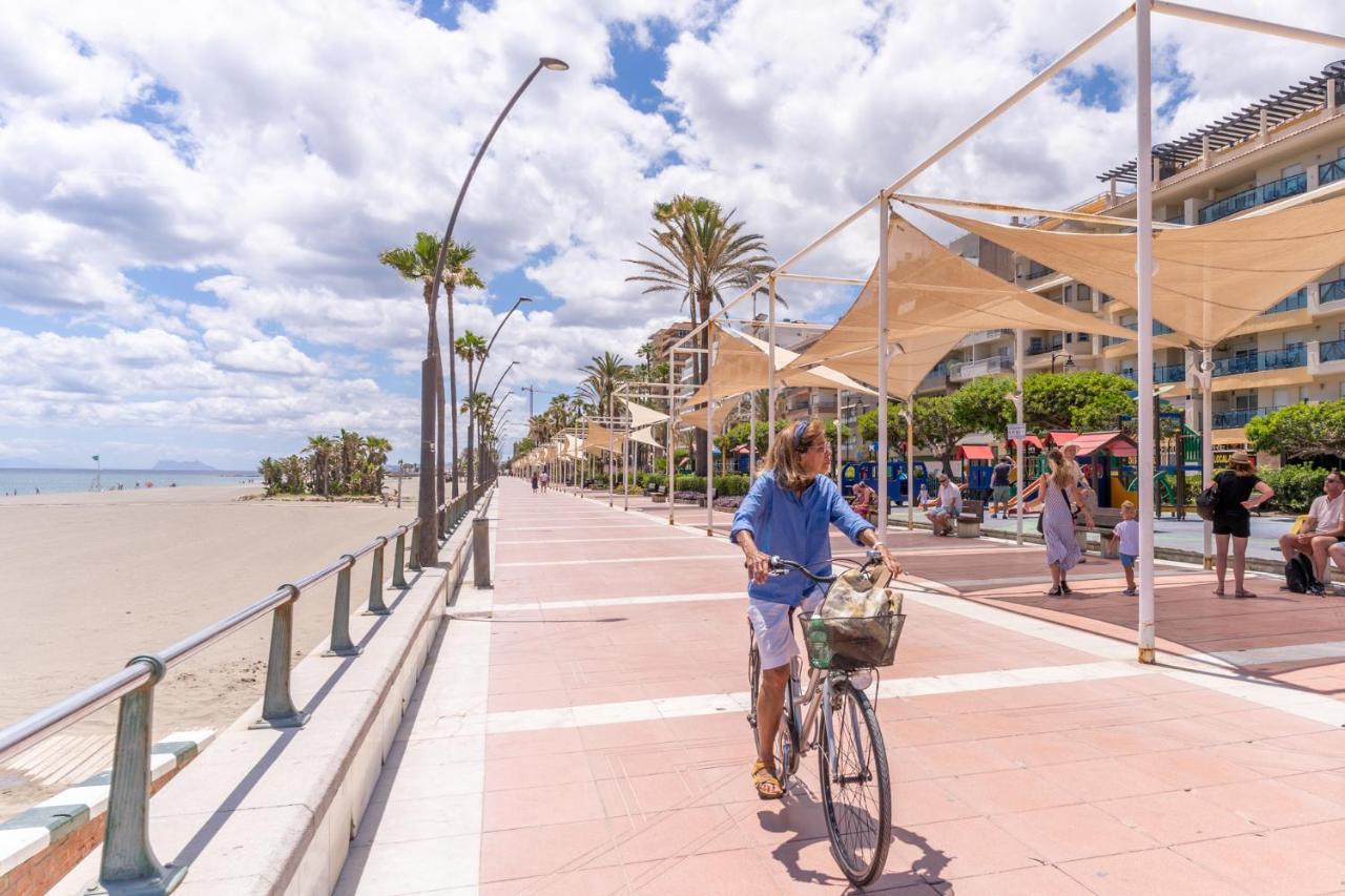 Estepona Beachsideアパートメント エクステリア 写真